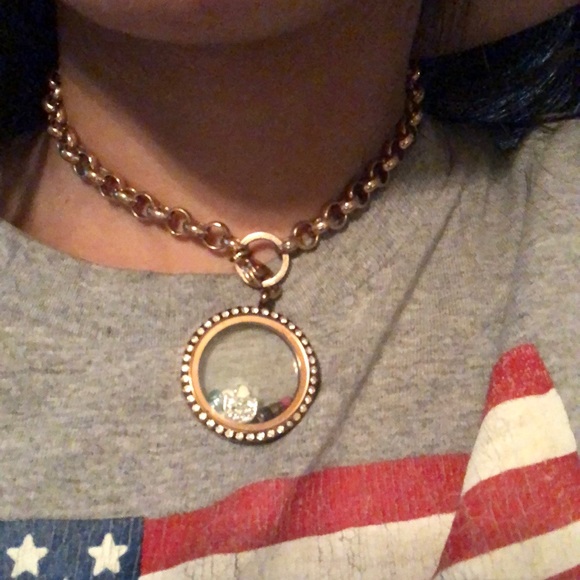 Origami Owl Jewelry - Origami necklace